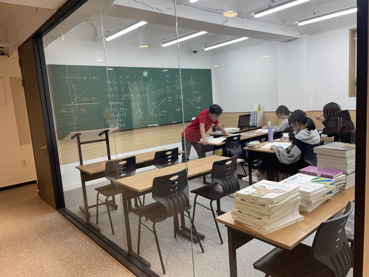 2관 강의실 개별 지도